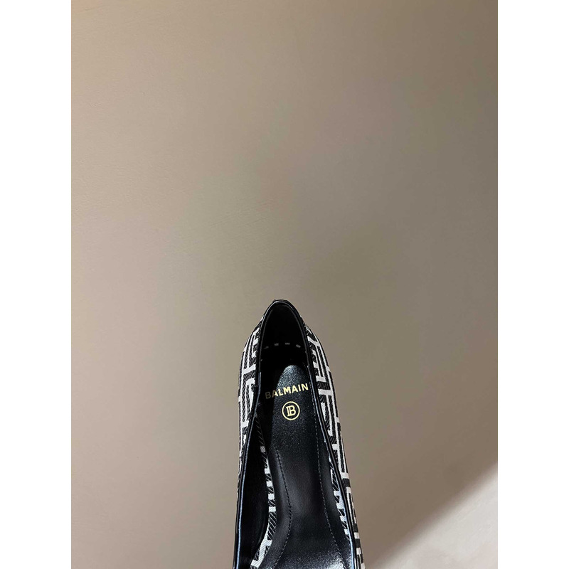 Balmain Logo Monogram Pointed Toe Pumps White&Black