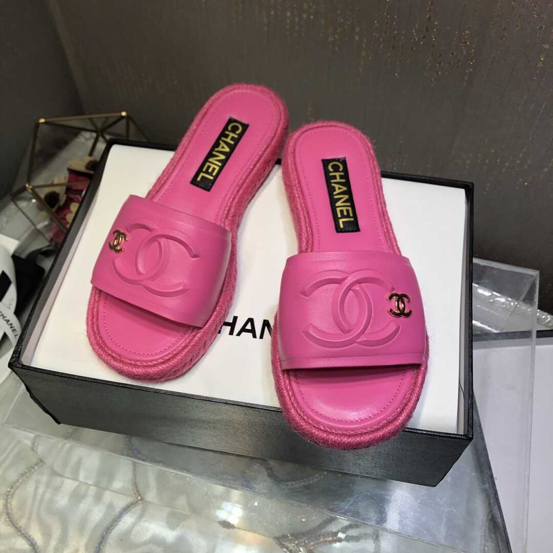 Ch*el street style plain logo sandals pink