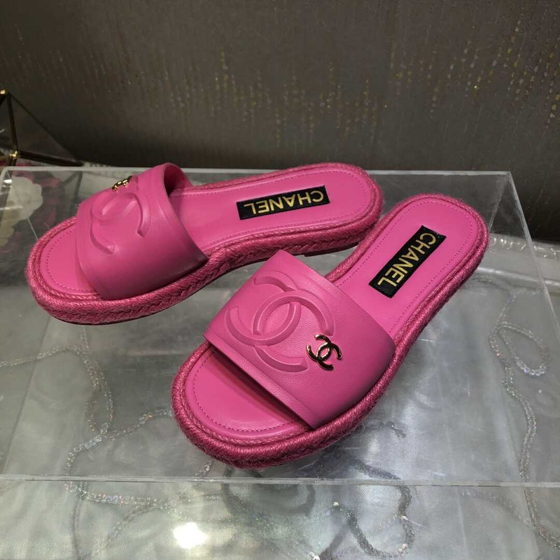 Ch*el street style plain logo sandals pink