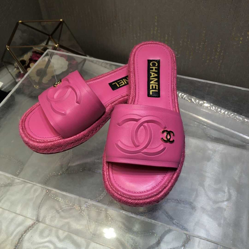 Ch*el street style plain logo sandals pink