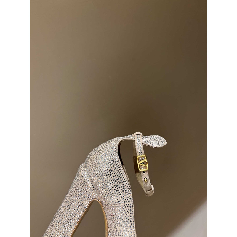 Valentino Garavani Tan-Go Platform Pump With Crystal White