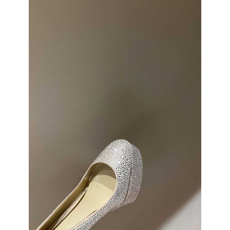 Valentino Garavani Tan-Go Platform Pump With Crystal White