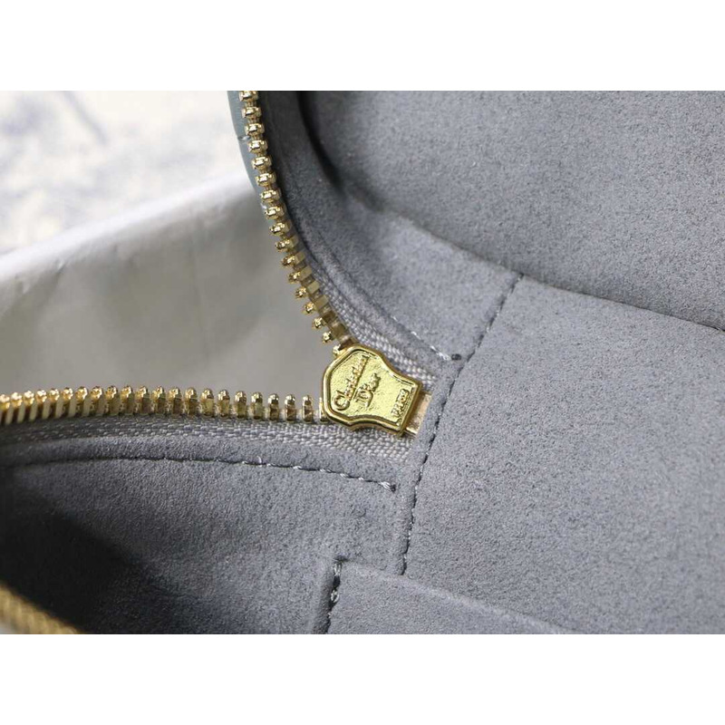 D*or small D*ortravel vanity case grey