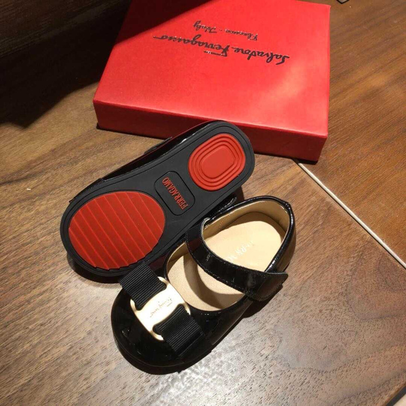 Ferragamo Kids Flat Shoes Black