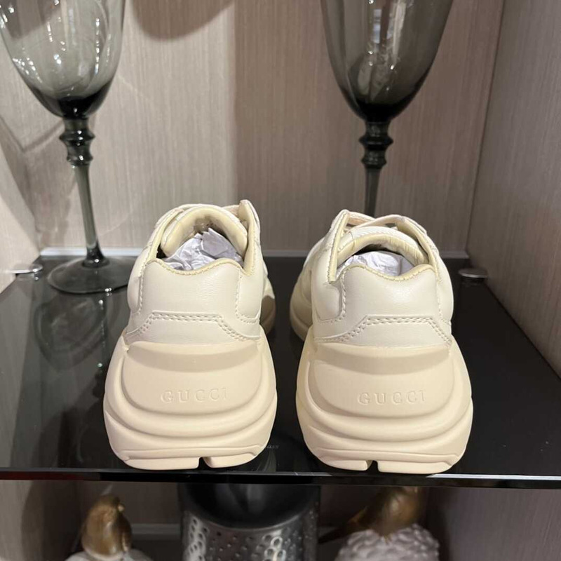 G*u*i x doraemon kids sneakers white