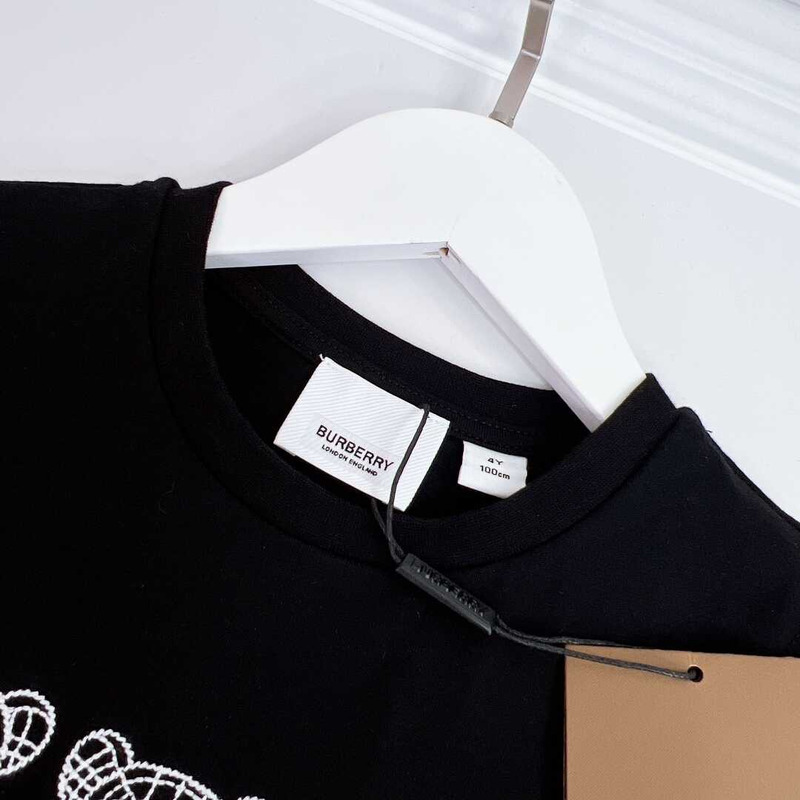 B**rry kids black t-shirt with teddy bear and vintage check pleated skirt