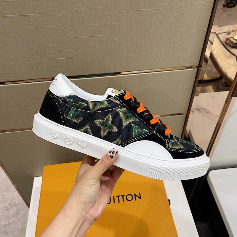 l**is V*t*n trocadero low black gold