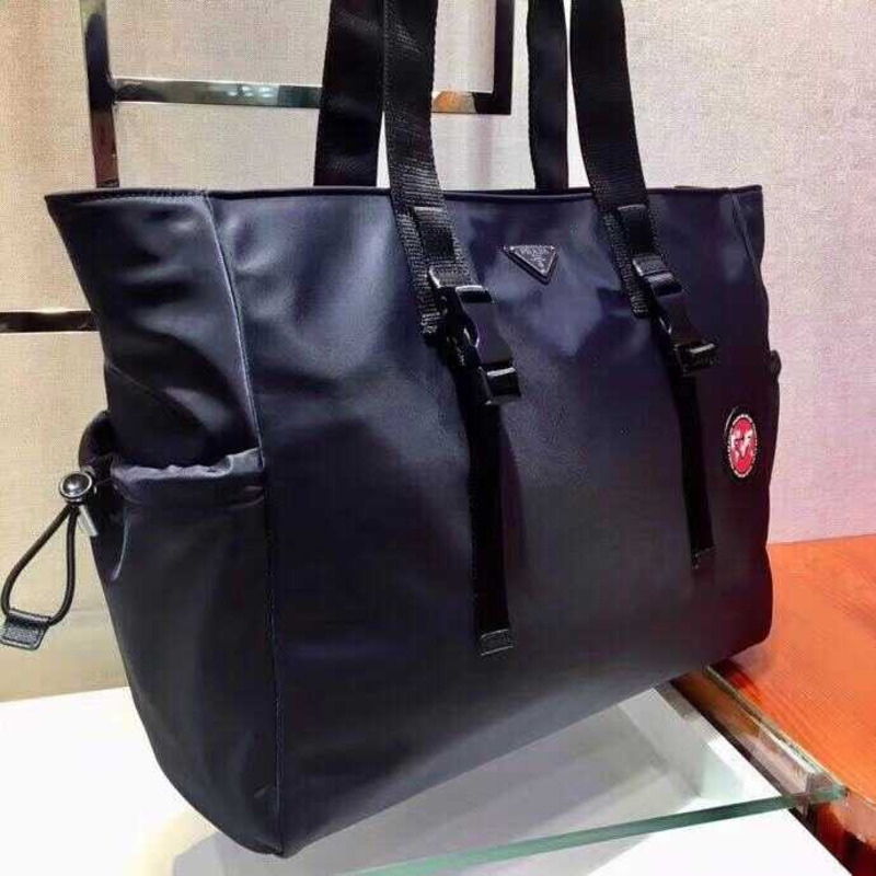 Pra*a re-nylon newest travel bags
