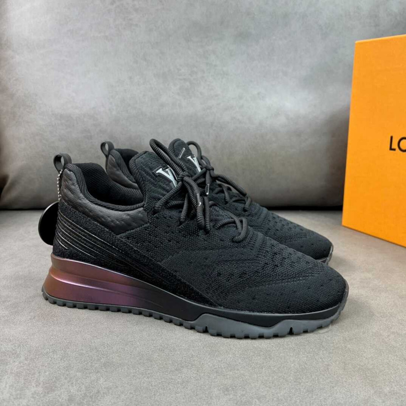 l**is V*t*n new runner