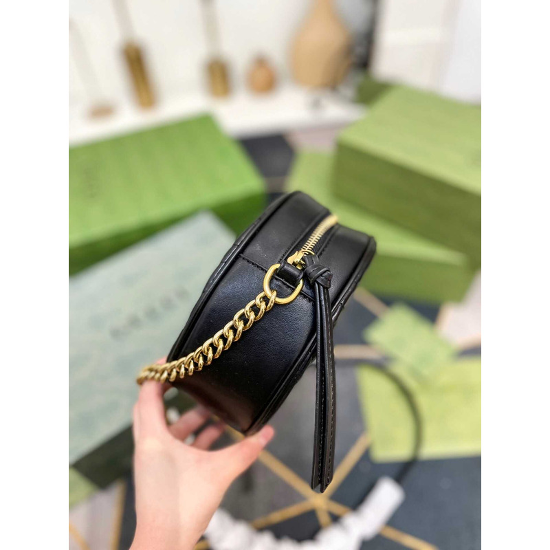 G*u*i black marmont round cross bag