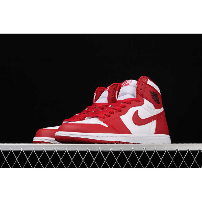 Nike Air Jordan 1 Retro High \