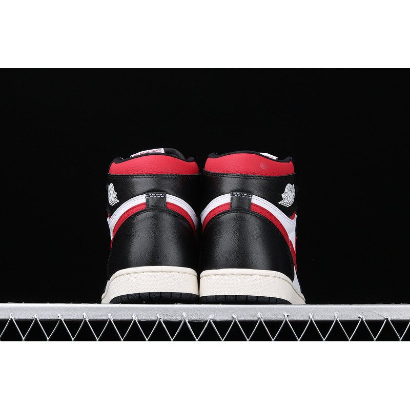 Nike Air Jordan1 Mid \