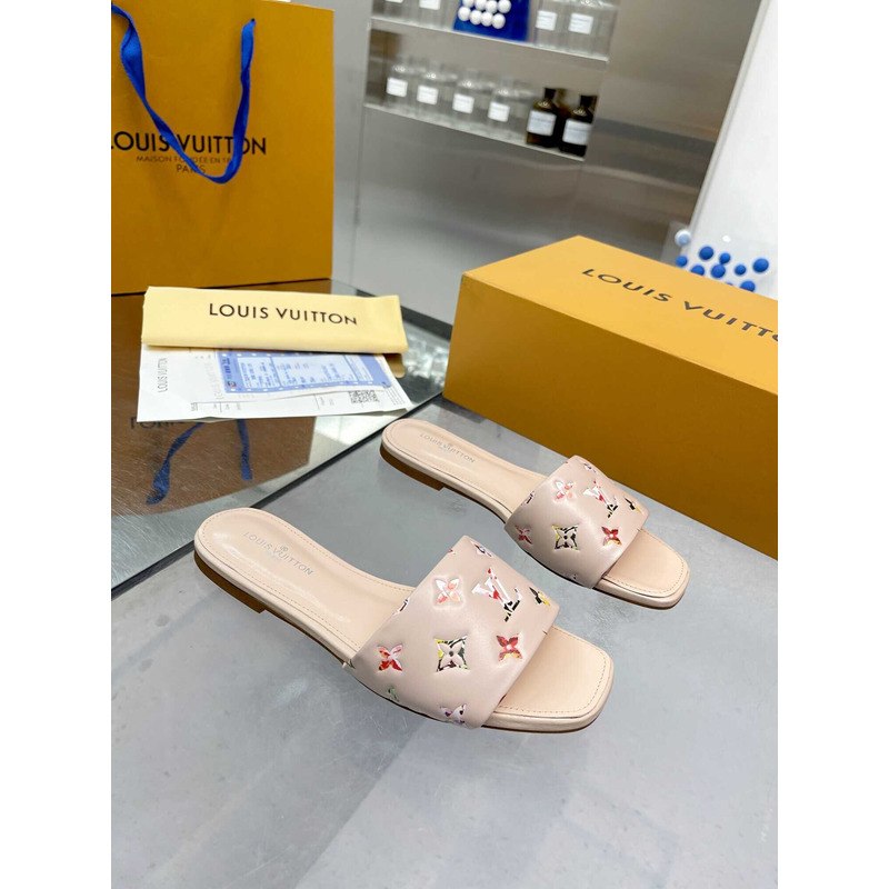 l**is V*t*n revival flat mule slides light pink