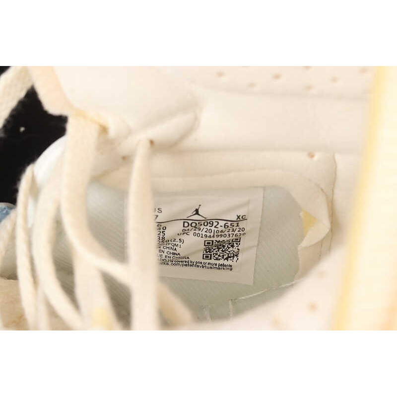 Nike Air Jordan1 High Zoom Air CMFT \