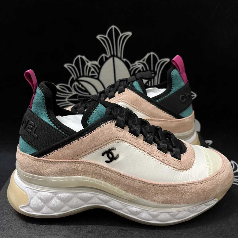 Ch*el runner sneaker