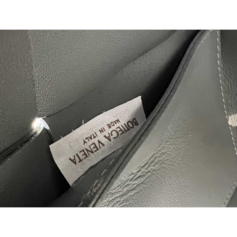 Bo*te*ga ve*ne*ta arco lambskin leather tote bag grey