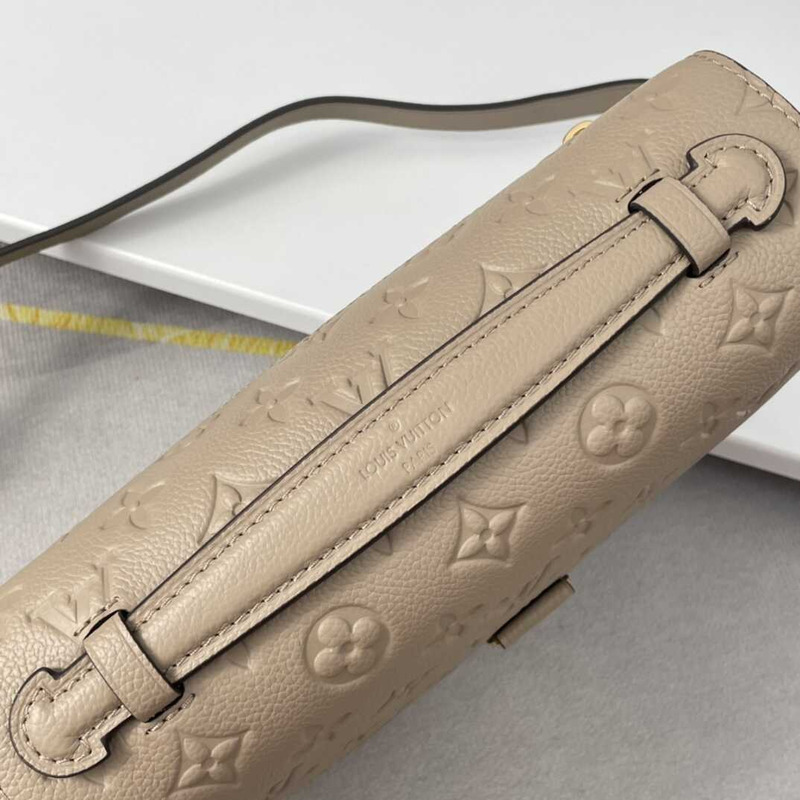 l**is V*t*nl**is V*t*n pochette metis monogram empreinte leather grey