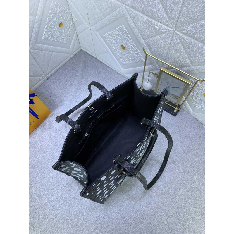 l**is V*t*n x yk onthego mm black