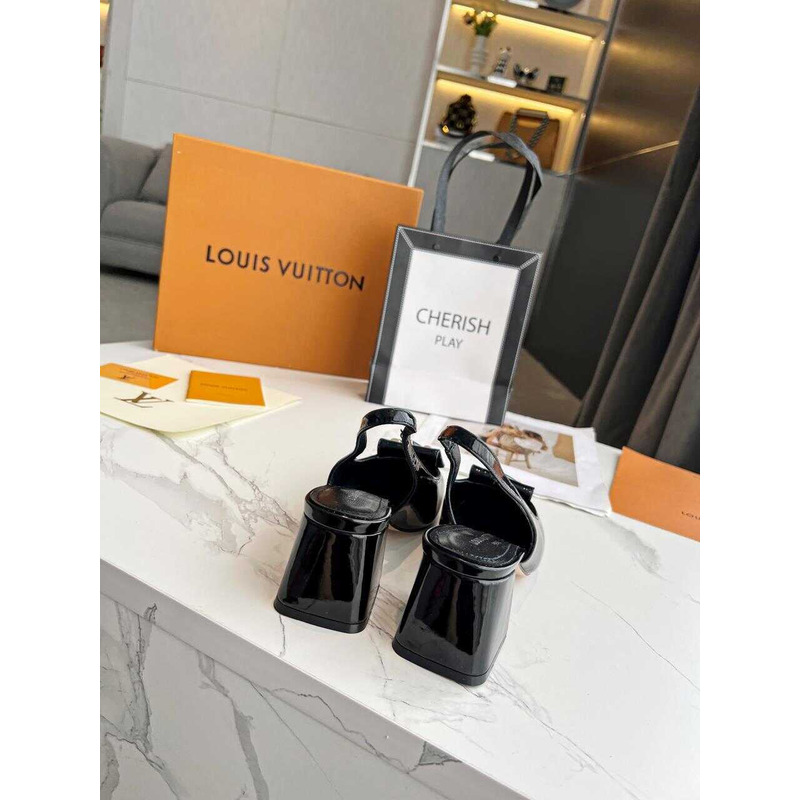 l**is V*t*n | casual style leather block heels party style office style black