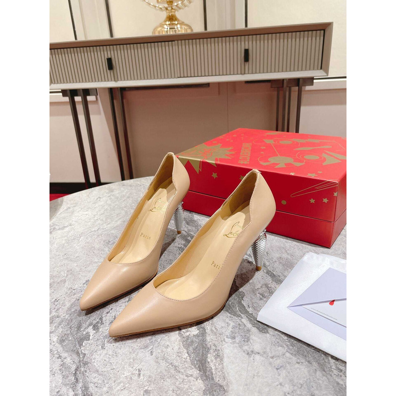 Ch**an louboutin hot chick patent leather pumps 100 nude