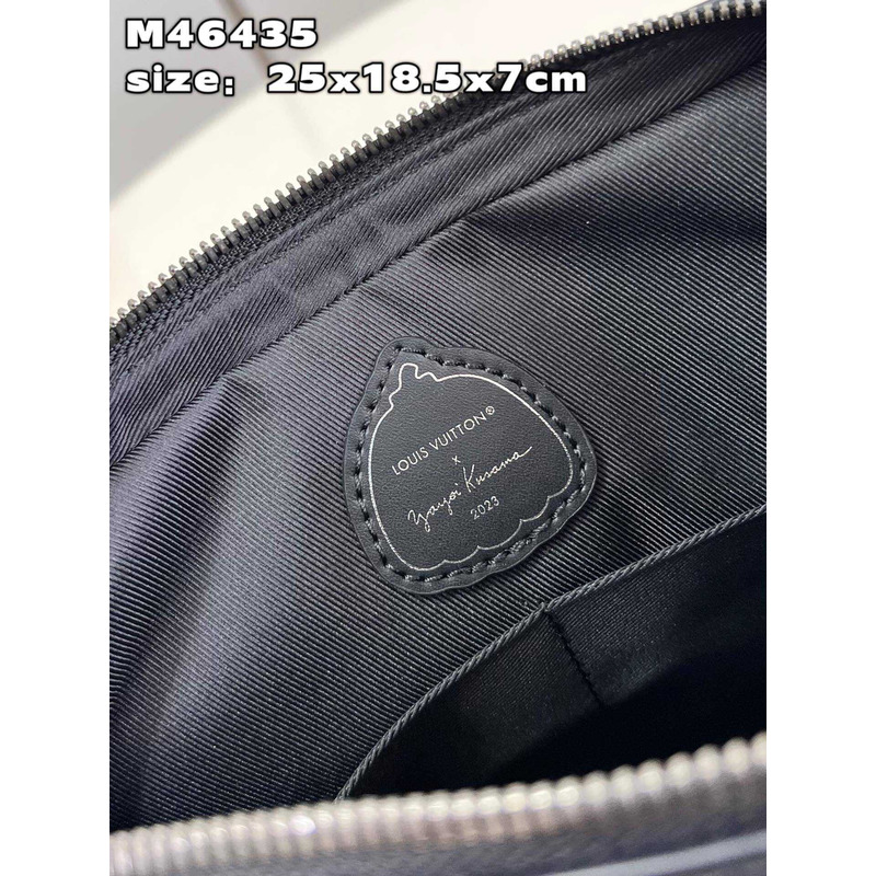 l**is V*t*n lv x yk trio messenger pumpkin print