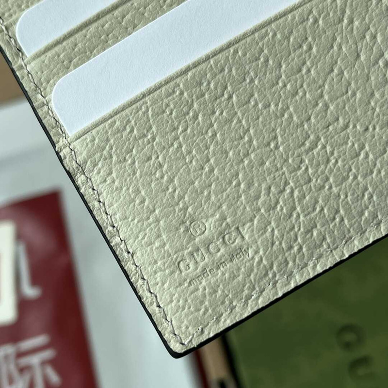 G*u*i padlock G*u*i animal print walet brown