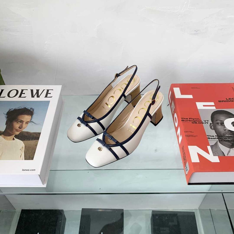 G*u*i leather mid-heel slingback pumps black and white