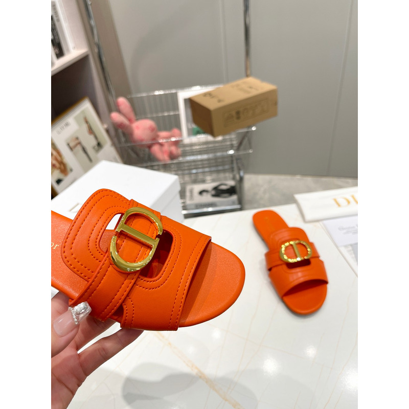 D*or 30 montaigne slide calfskin orange