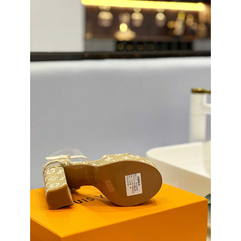 l**is V*t*n fame platform sandal denim beige