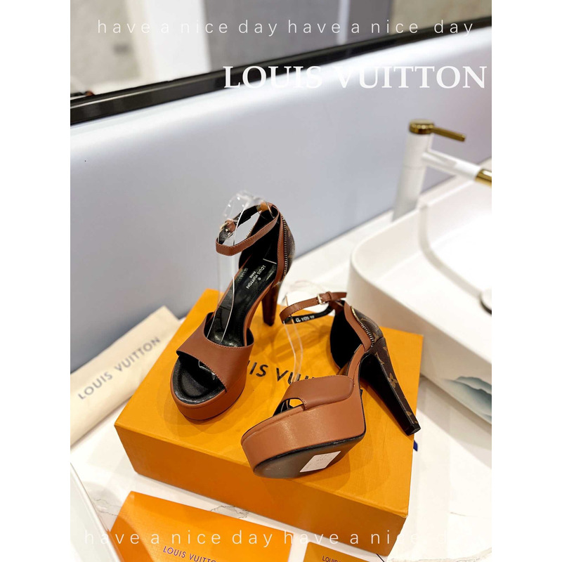 l**is V*t*n afterglow platform sandal monogram brown