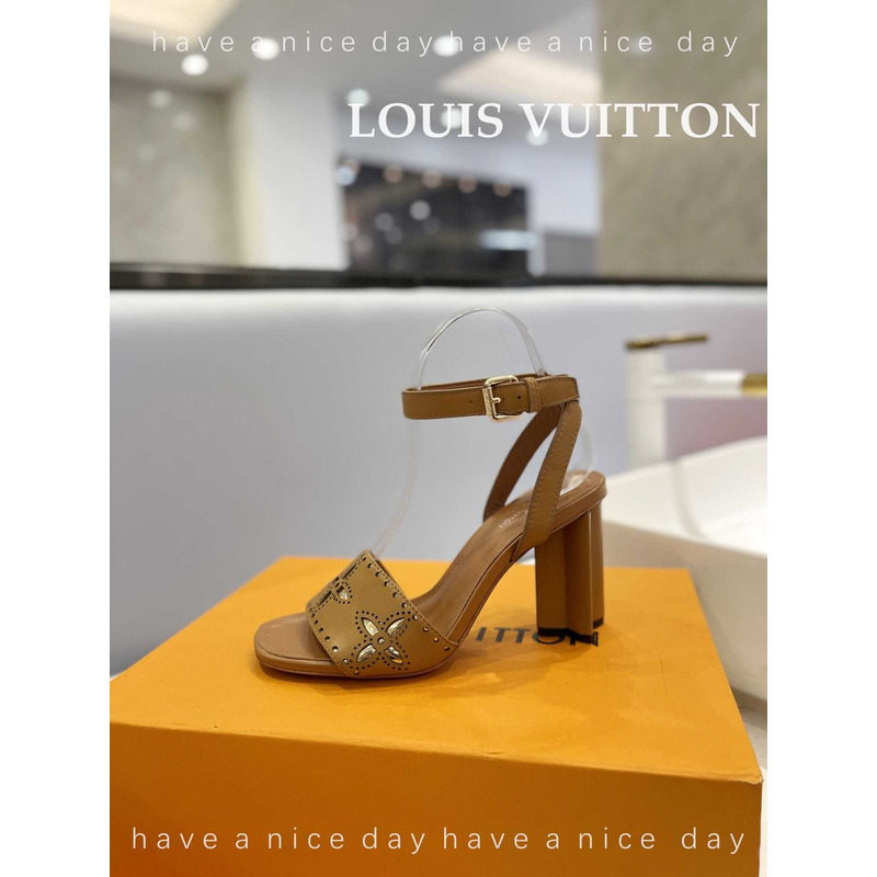 l**is V*t*n leather sandal tan