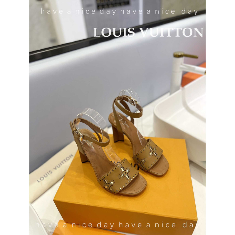 l**is V*t*n leather sandal tan