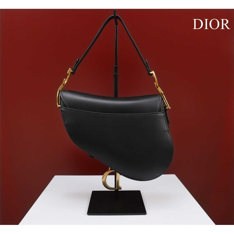 D*or saddle bag medium calfskin gold hardware black