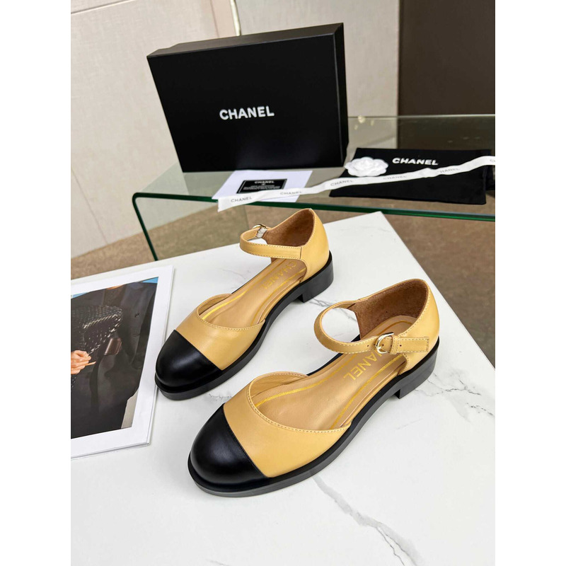 Ch*el casual style street style plain party style office style yellow and black