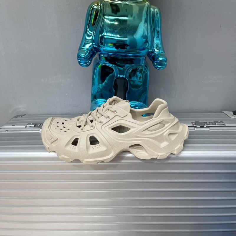 Balenciag HD Cutout Sneakers Beige