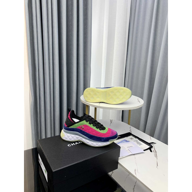 Ch*el low top trainer pink green