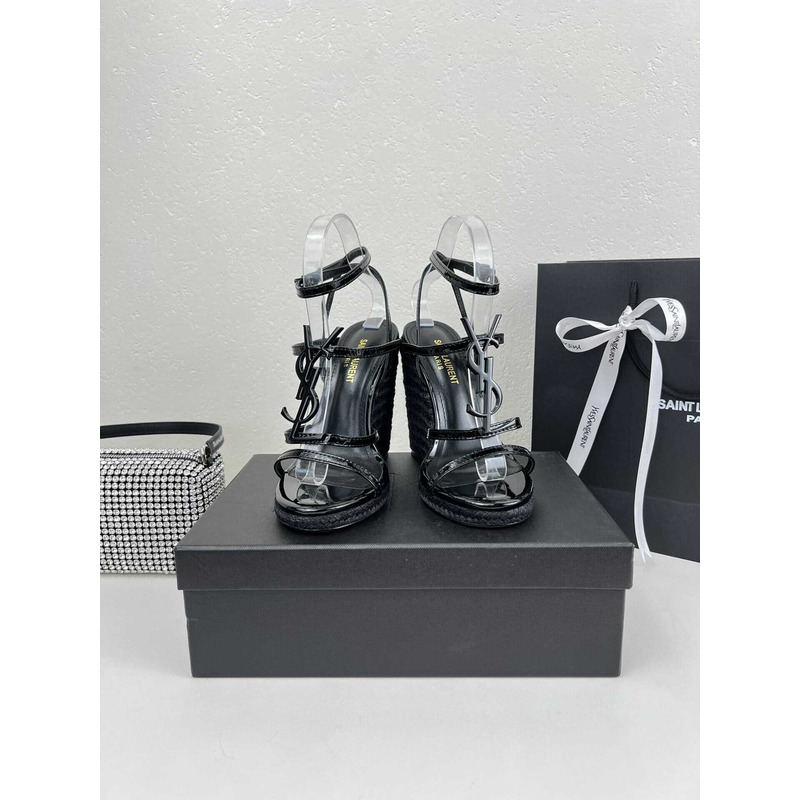 Saint Laurent Women\