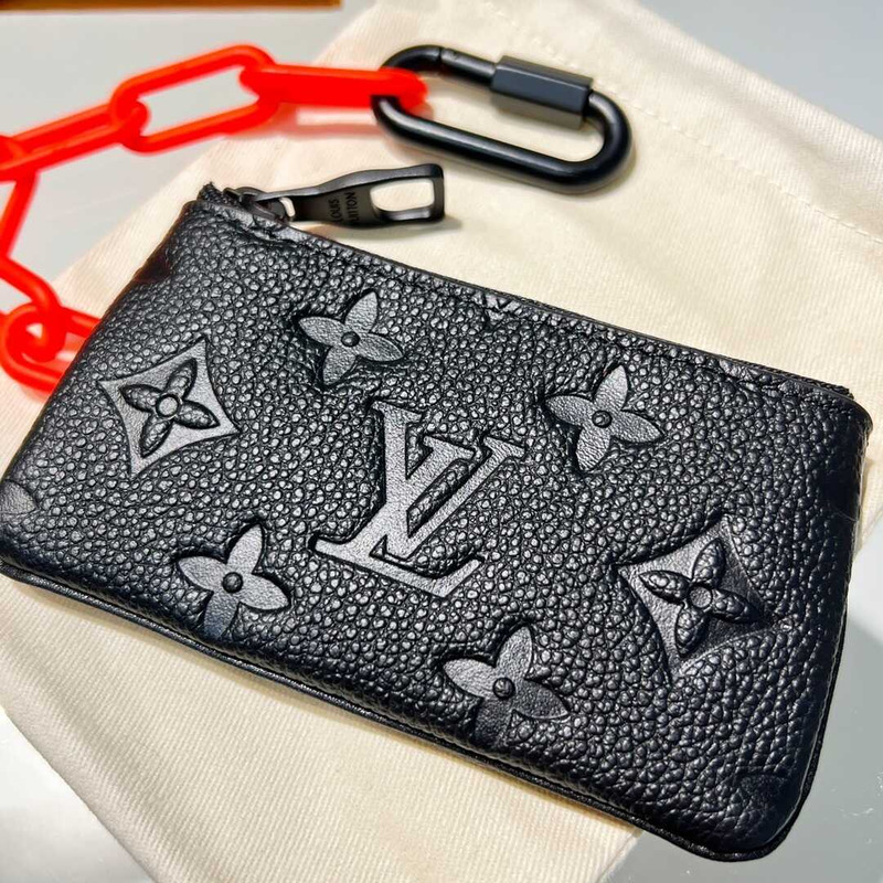 l**is V*t*n pochette cles monogram orange black