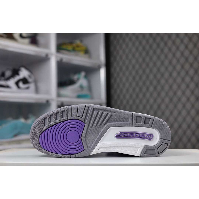 Jordan 3 Retro Dark Iris Sneaker