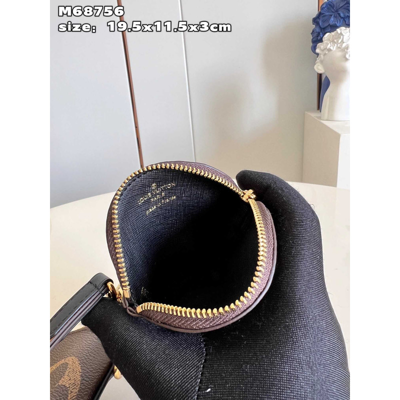 l**is V*t*n trio pouch monogram