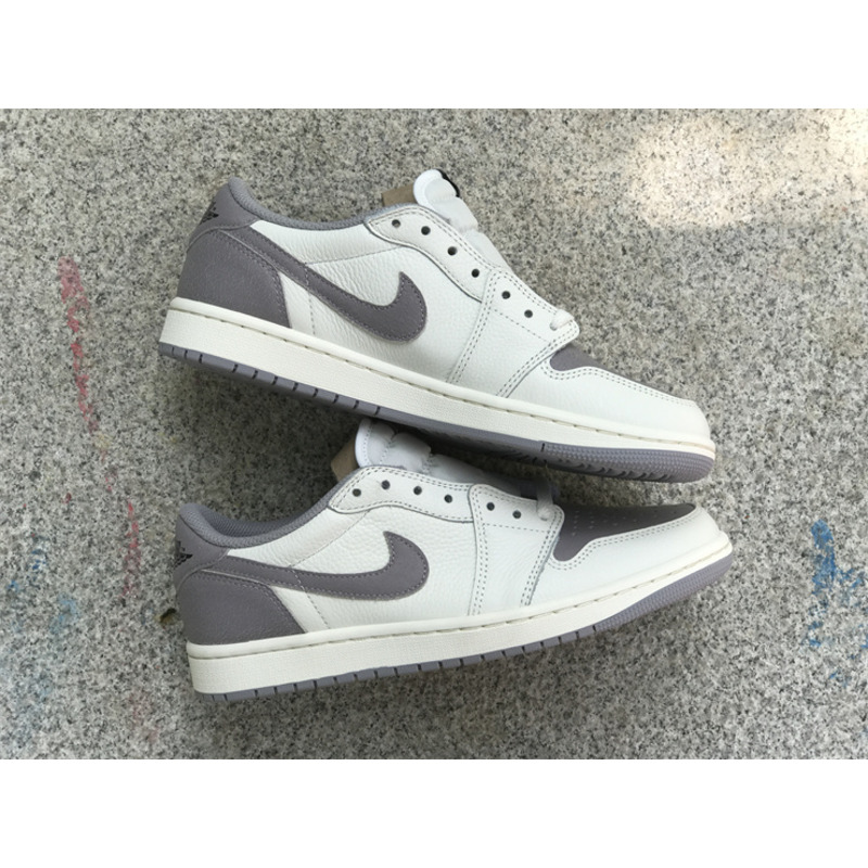 Jordan 1 Low SE Vintage Grey