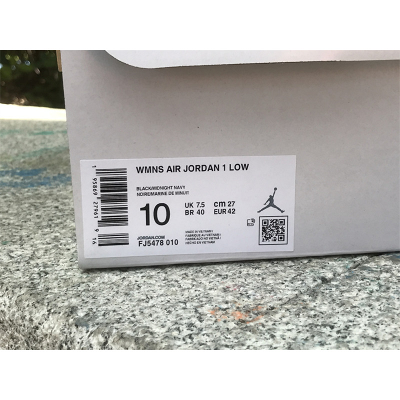 Jordan 1 Retro Low OG Mystic Navy