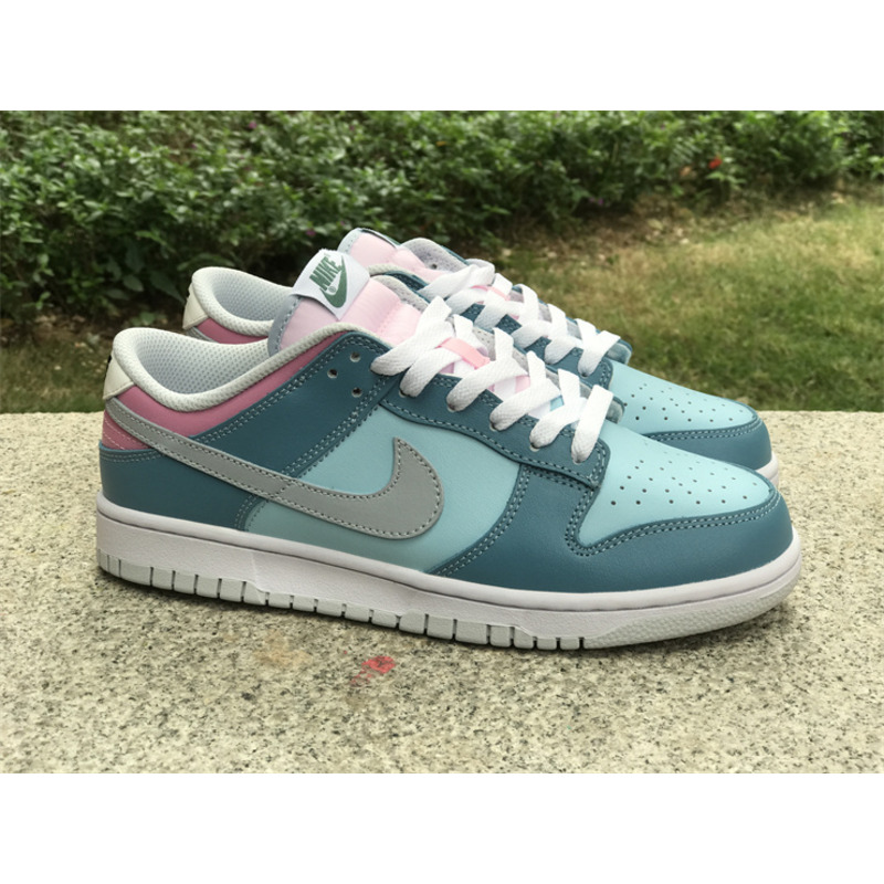 Nike Dunk Low Light Blue