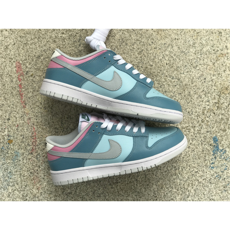 Nike Dunk Low Light Blue