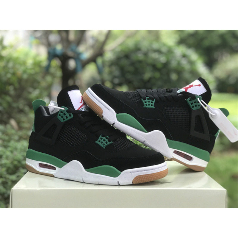 Jordan Retro 4 Black And Green