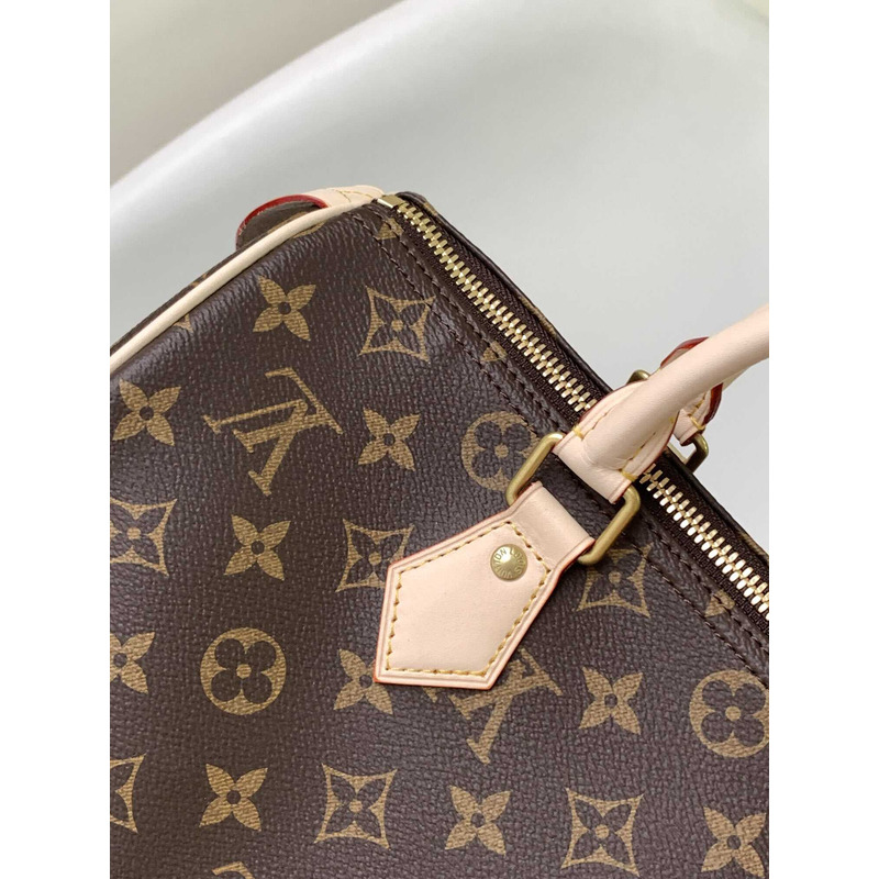 l**is V*t*n m41108 speedy 30 bag