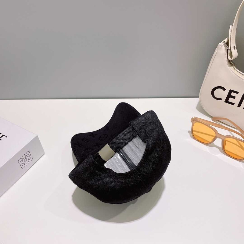 l**is V*t*n monogram jacquard denim baseball cap all black