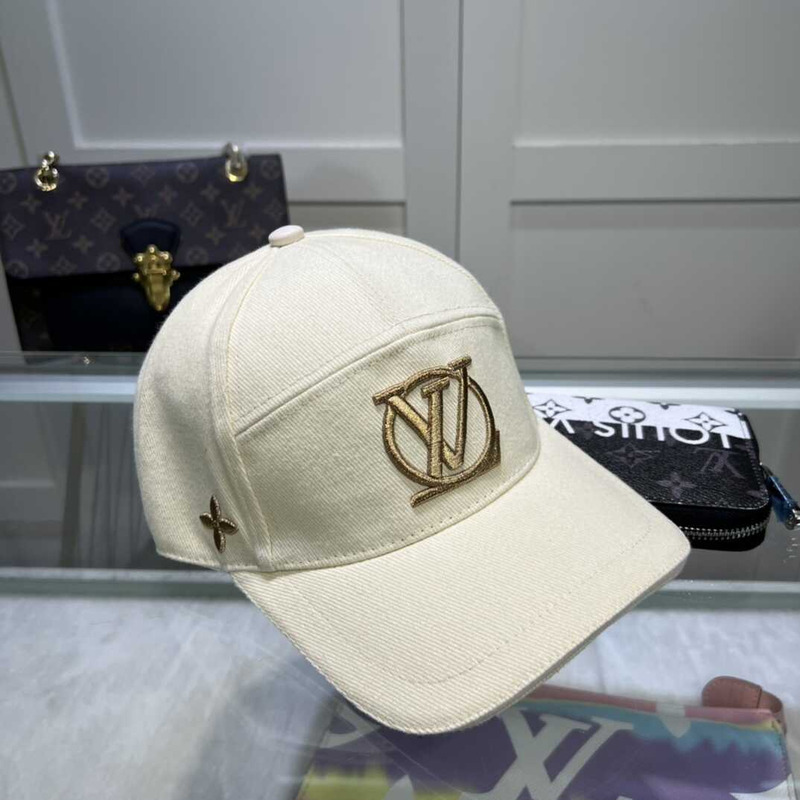 l**is V*t*n big logo hat white