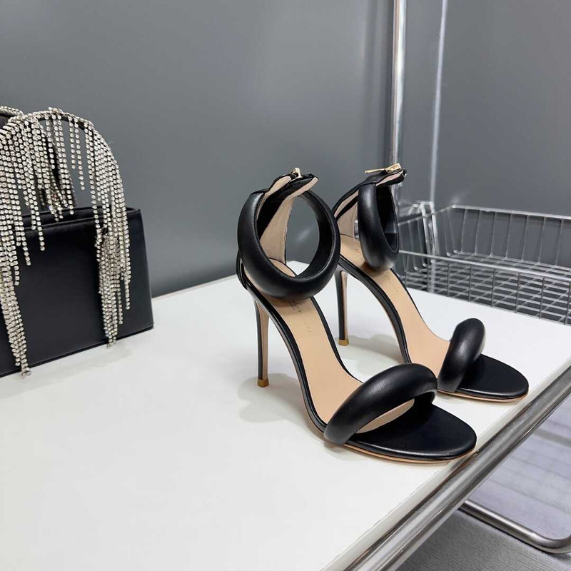 GIANVITO Rossi Bijoux Sandals Black