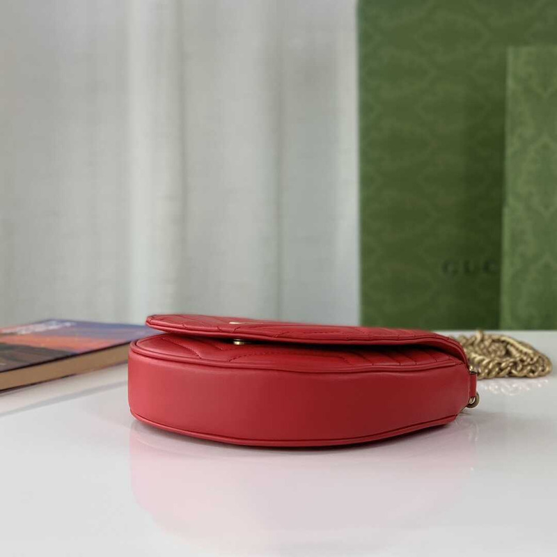 G*u*i  gg marmont quilted chain mini bag red